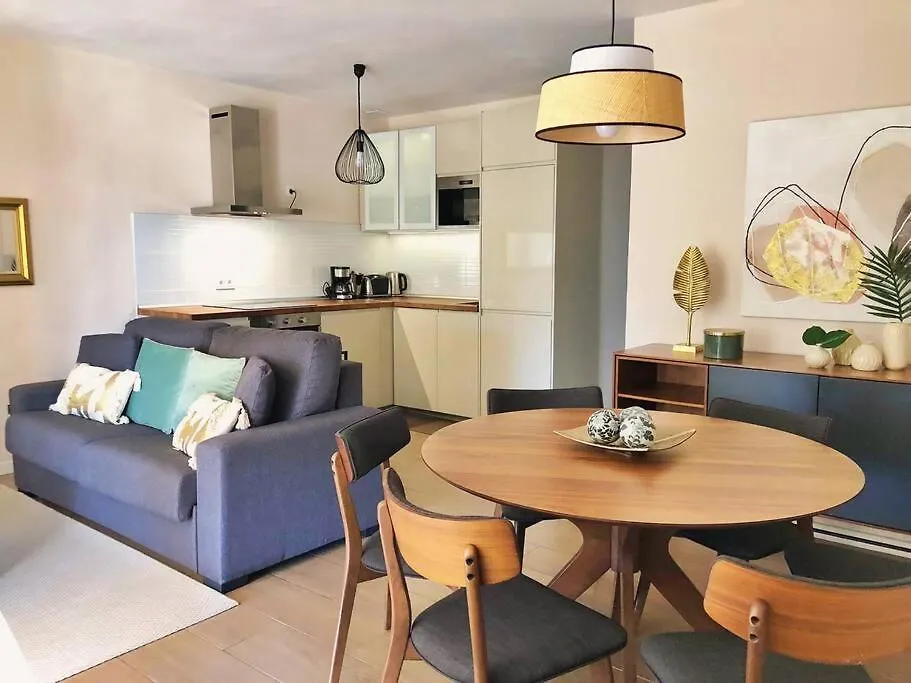 Oasis De Tranquilidad Y Estilo En Los Cristianos De Membrillo Suites Espagne